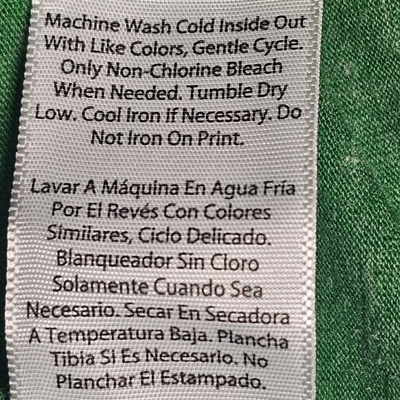 Let's Celebrate St. Patrick's Day Women's Green T-Shirt XL (16-18) - Picture 6 of 9